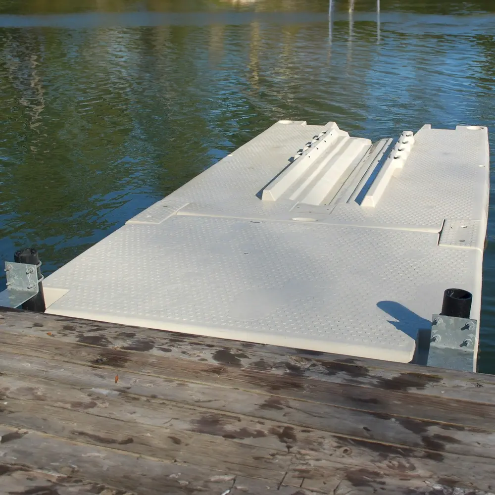 17' x 90" Drive on Dock